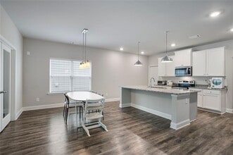 3541 Salvia Dr in Buford, GA - Building Photo - Building Photo