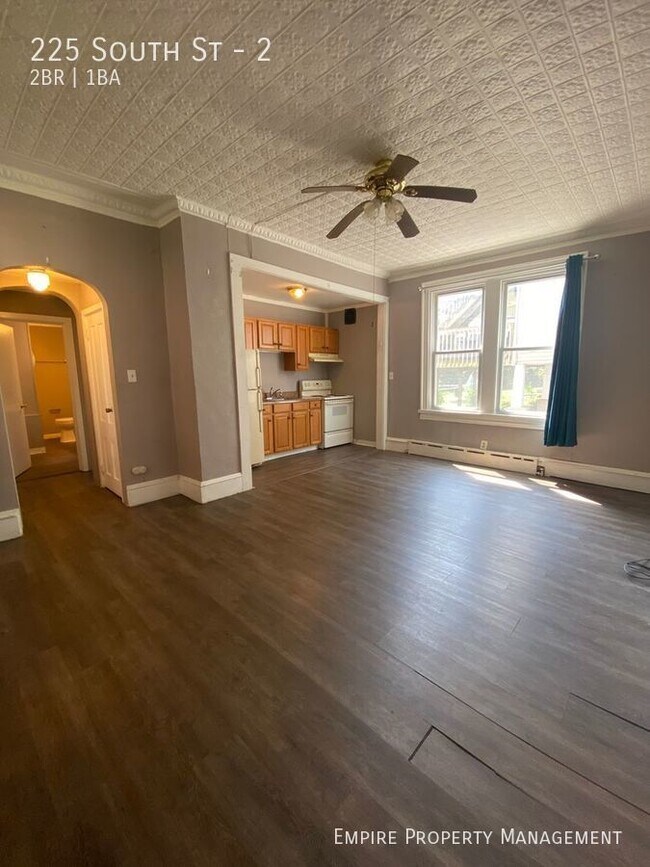 225 South St in Lehighton, PA - Building Photo - Building Photo