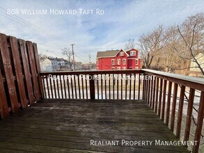 808 William Howard Taft Rd in Cincinnati, OH - Building Photo - Building Photo