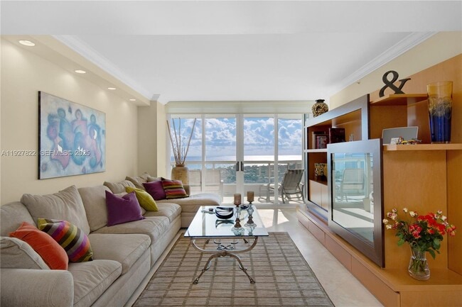 21055 Yacht Club Dr, Unit 2310 in Aventura, FL - Foto de edificio - Building Photo