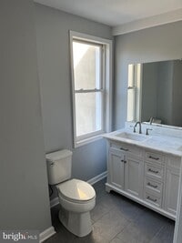 1426 N Bond St photo'