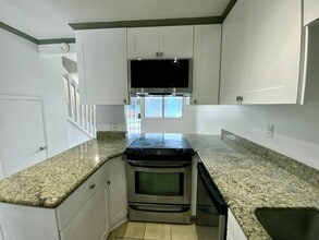 94-1436-1436 Lanikuhana Ave in Mililani, HI - Building Photo - Building Photo