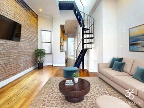 East 25th Street in New York, NY - Building Photo - Building Photo