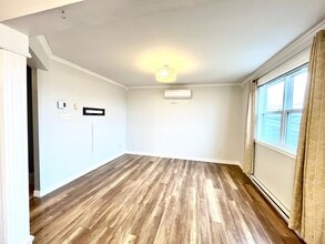 24 Palmerston Dr in Paradise, NL - Building Photo - Building Photo