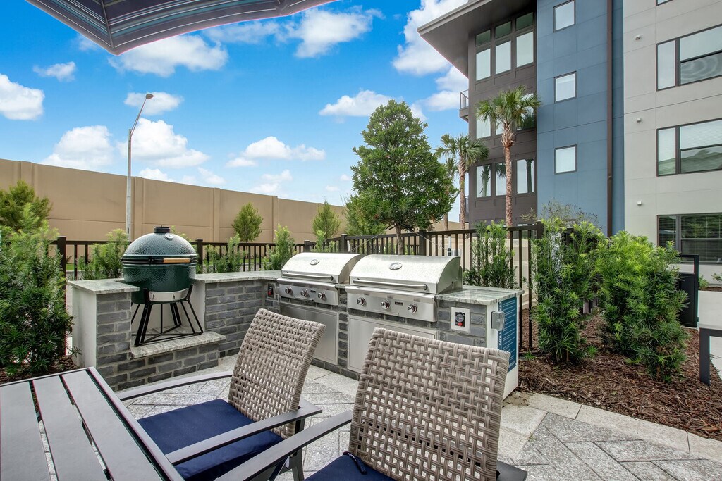 Avere Southside Quarter Apartments in Jacksonville, FL