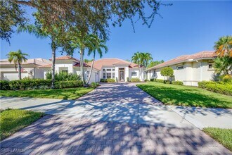 8920 Mustang Island Cir in Naples, FL - Building Photo - Building Photo