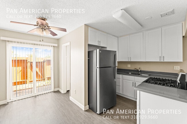 15443 Van Buren St in Midway City, CA - Building Photo - Building Photo