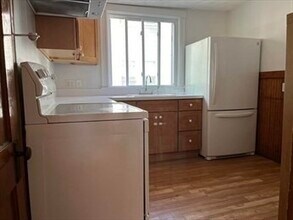 15 Quimby St in Watertown, MA - Building Photo - Building Photo