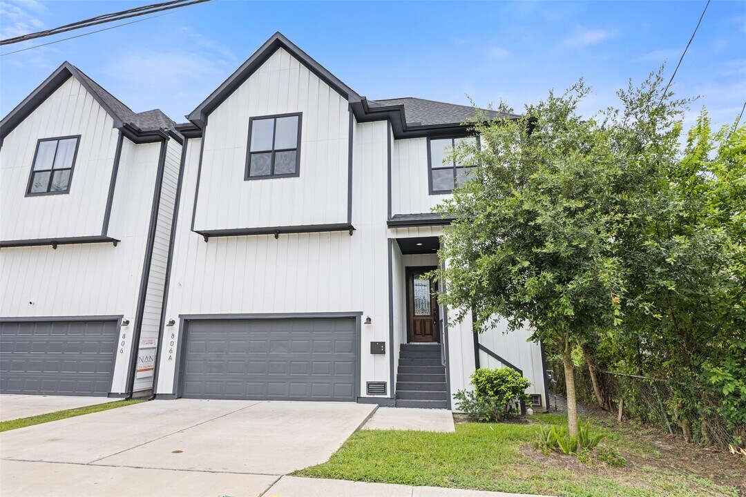 806 E 39th St in Houston, TX - Building Photo