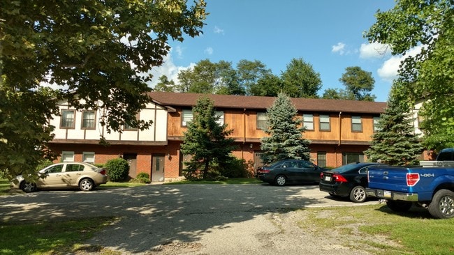 1226 Schweitzer Rd, Unit 101