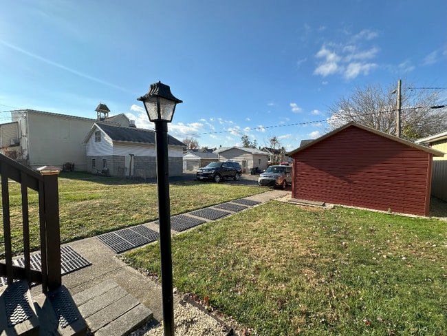 1131 Cherry St, Unit 101 in Danville, PA - Building Photo - Building Photo