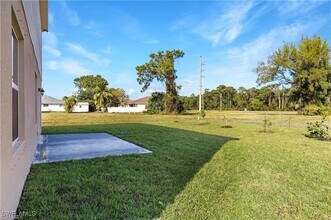 1017 SW Embers Terrace in Cape Coral, FL - Building Photo - Building Photo