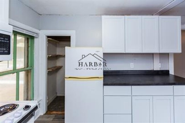 1513 Whitewater Ave in St. Charles, MN - Building Photo - Building Photo