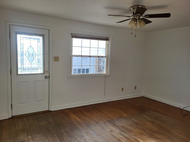 202 1st St in Dravosburg, PA - Building Photo - Building Photo