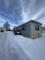 9499 Brayton Dr in Anchorage, AK - Building Photo