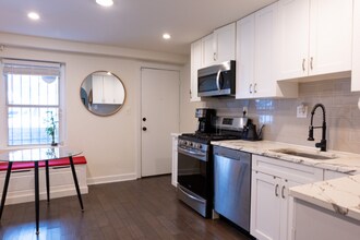 1519 Park Rd NW in Washington, DC - Building Photo - Building Photo