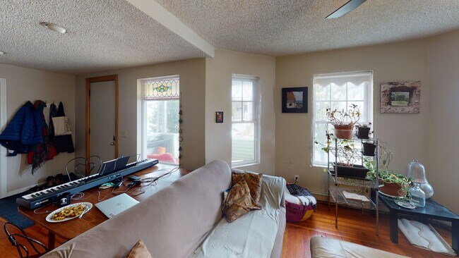 55 Dartmouth St in Medford, MA - Building Photo - Building Photo