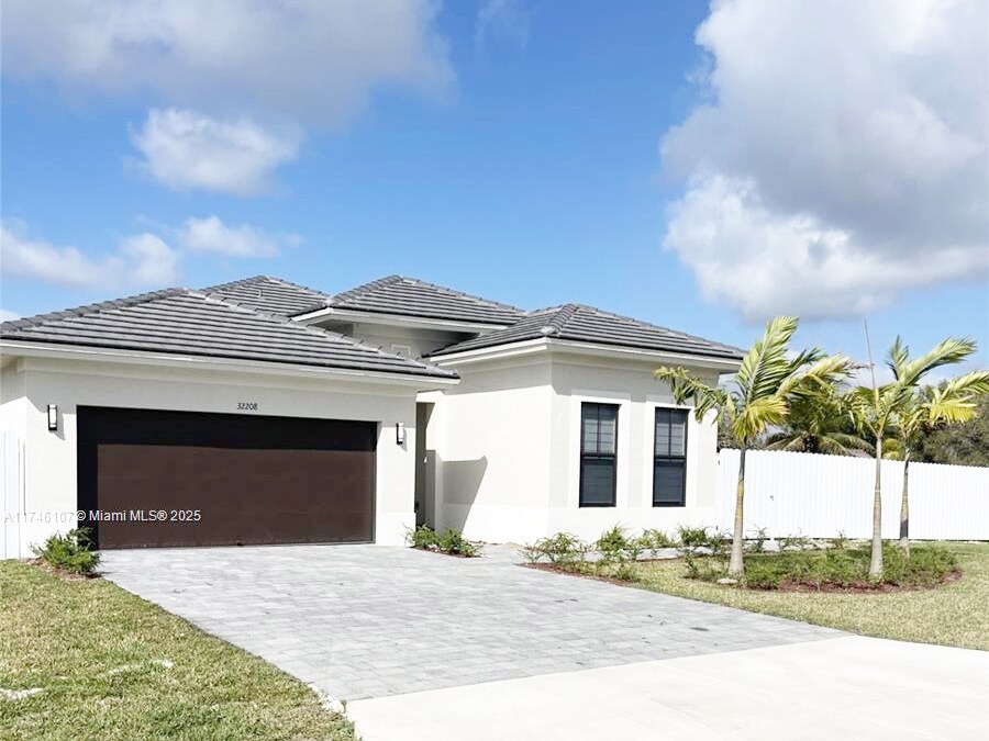 32208 SW 194th Ct, Unit 32208 in Homestead, FL - Foto de edificio
