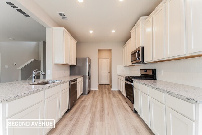 2000 Erlinda Dr in Anna, TX - Foto de edificio - Building Photo