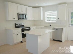 816 Fairview St in Kannapolis, NC - Building Photo - Building Photo