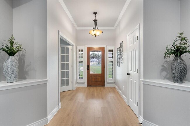 208 Neal Dr in Liberty Hill, TX - Building Photo - Building Photo