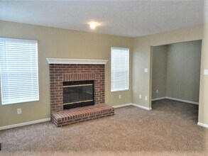 6347 Wellington Pl in Dayton, OH - Building Photo - Building Photo