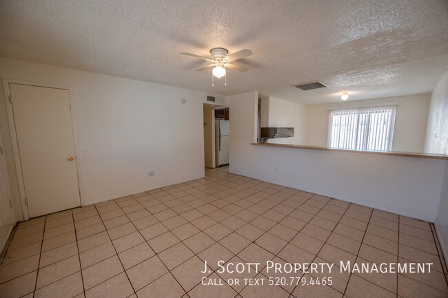 6528 W Windsor Ave in Phoenix, AZ - Building Photo - Building Photo