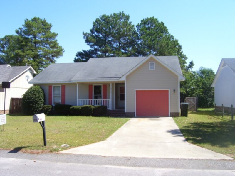 6255 Withers Dr in Fayetteville, NC - Building Photo