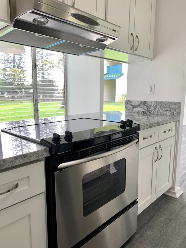 95-015 Kuahelani Ave in Mililani, HI - Building Photo - Building Photo