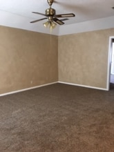 5001 N Park Rd in Texarkana, TX - Foto de edificio - Building Photo