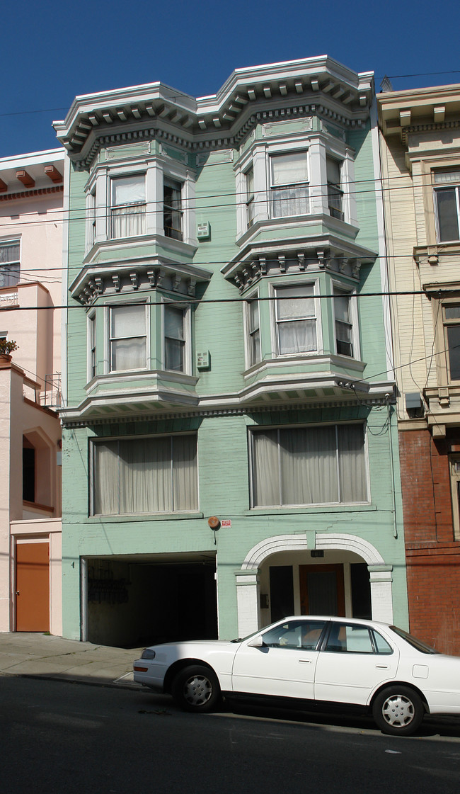 1439 Leavenworth St in San Francisco, CA - Building Photo - Building Photo