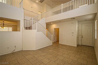 179 Flying Hills Ave in Las Vegas, NV - Building Photo - Building Photo