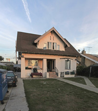 2833 Huron St in Los Angeles, CA - Foto de edificio - Building Photo