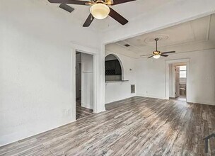 1913 W Lemon St in Tampa, FL - Building Photo - Building Photo