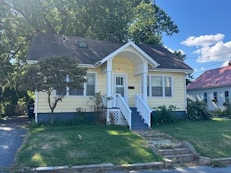 108 Alden St in Syracuse, NY - Building Photo