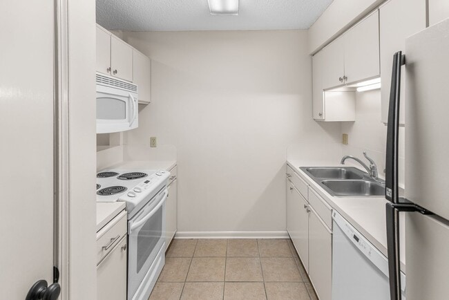 property at 8545 Summa Ave