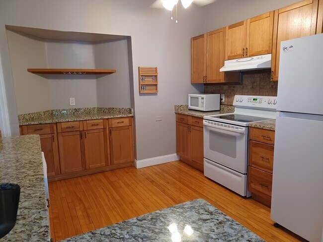 14 Park Vale Ave in Boston, MA - Building Photo - Building Photo
