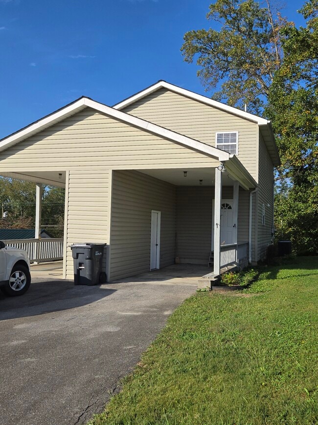 property at 1243 Georgia Ave