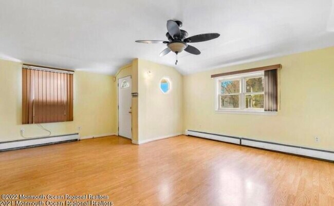 421 Westbourne Ave in Long Branch, NJ - Building Photo - Building Photo