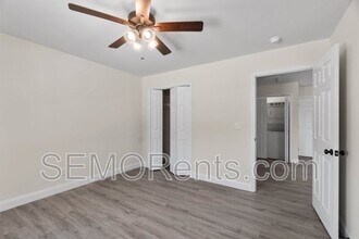 204 Coles Hl in Jackson, MO - Building Photo - Building Photo