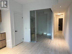 117 Broadway Ave in Toronto, ON - Building Photo - Building Photo