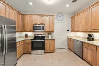 2654 Bolero Dr in Naples, FL - Building Photo - Building Photo