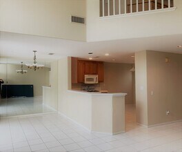 1215 Natoma Way in Oceanside, CA - Building Photo - Building Photo