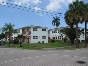 821-827 3rd St in West Palm Beach, FL - Building Photo - Building Photo