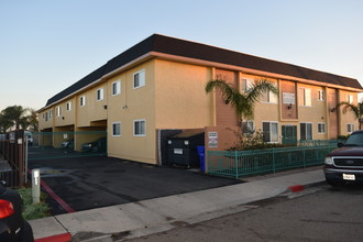 Croshier Apartments in Imperial Beach, CA - Building Photo - Building Photo