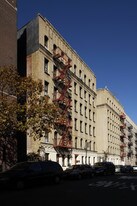 2385 Creston Ave in Bronx, NY - Building Photo
