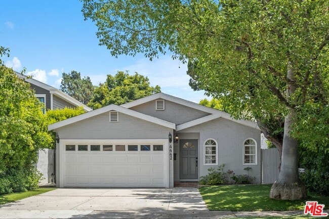 4442 St Clair Ave in Los Angeles, CA - Building Photo - Building Photo