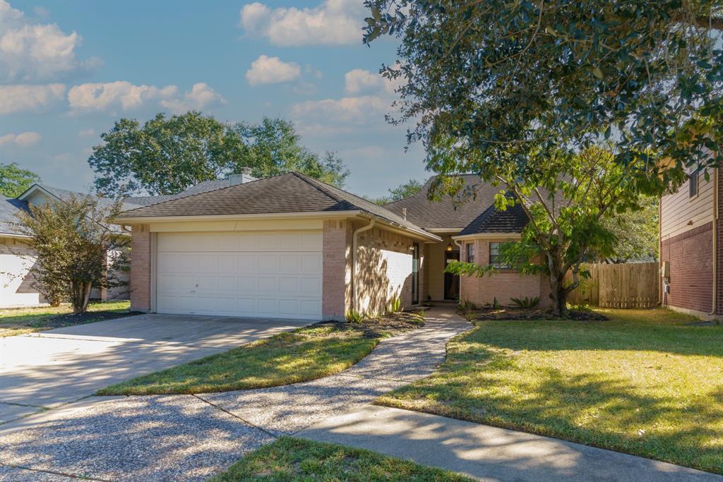 20119 Beechview Ln in Katy, TX - Building Photo