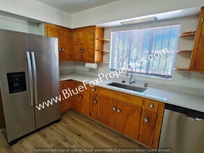 5755 E 6th St in Tucson, AZ - Building Photo - Building Photo