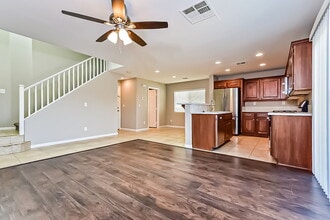 3948 Beverly Elms St in Las Vegas, NV - Building Photo - Building Photo